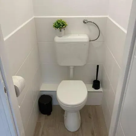 Large Comfy Flat W/ Buda Location Appartement Budapest